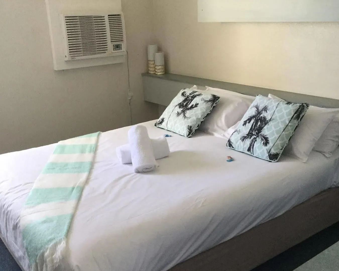Motel Emerald Central Hotel Official
