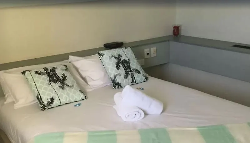 Emerald Central Hotel Official